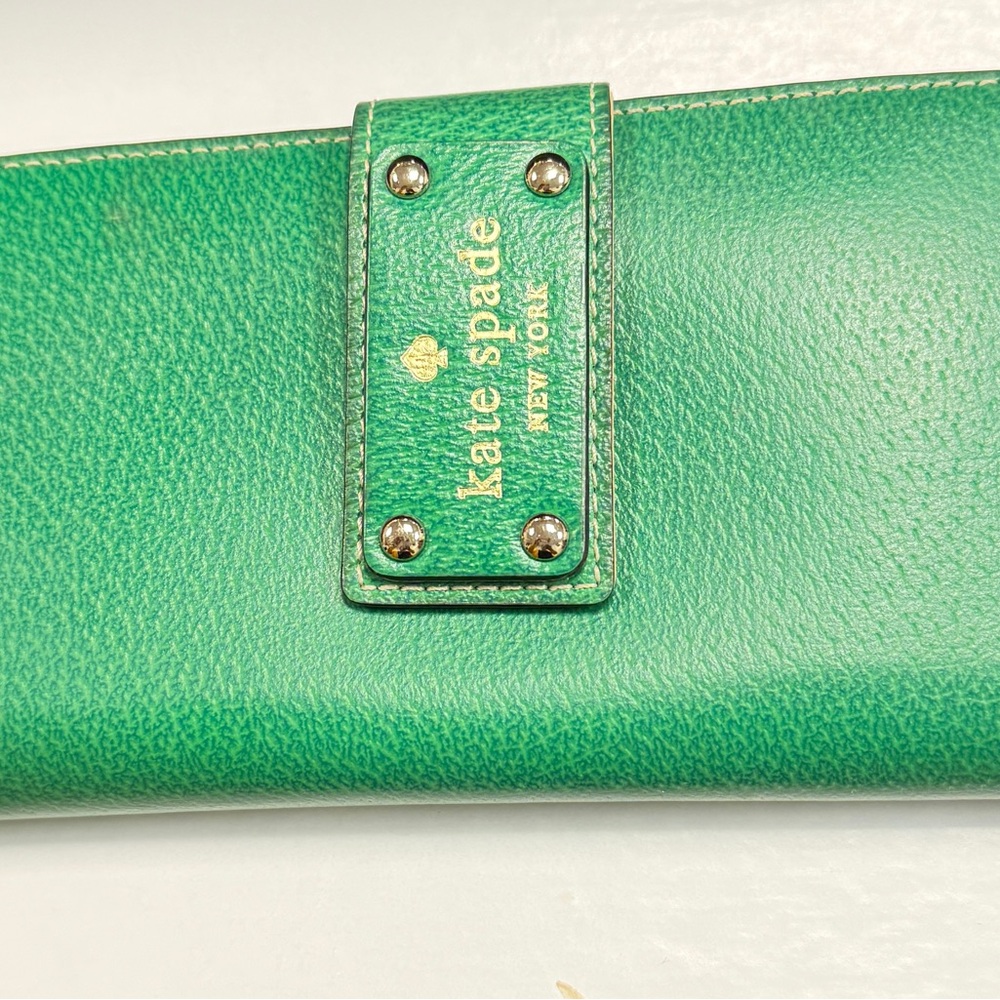 kate spade Green Leather Card Wallet with Gold Logo - Picture 1 of 7